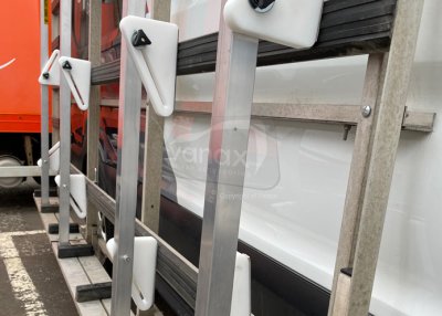 Custom (13-23) L2 - Aluminium Glass Rack (LxH) 2600 x 2000